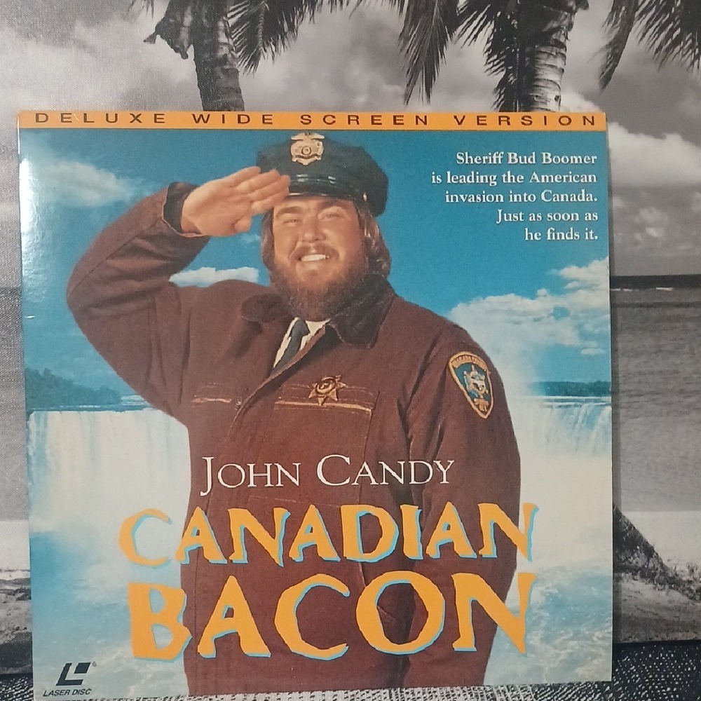 Canadian Bacon Deluxe Wide Screen Version